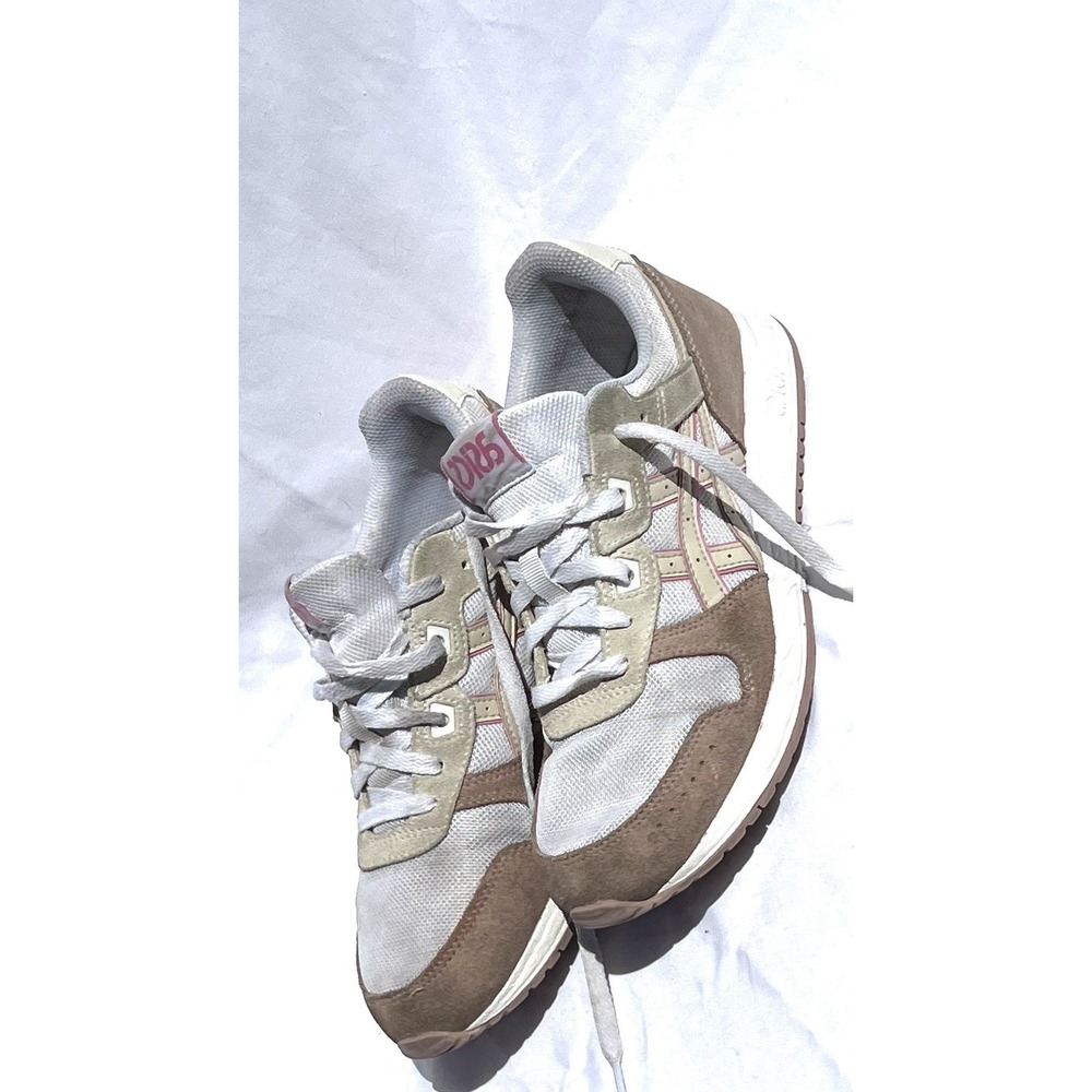 Asics Womens Lyte Classic Pink/White/Oatmeal - Size 9.5 (1202A306-107)